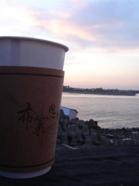 帶著我愛的布萊恩紅茶...享受 帶著我愛的布萊恩紅茶...享受