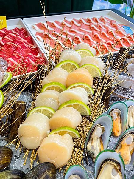 「高雄美食」《 RINKA梨花A5和牛放題 》|高雄最浮誇火 「高雄美食」《 RINKA梨花A5和牛放題 》|高雄最浮誇火