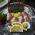蟹肉生魚片