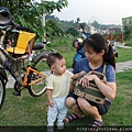 於是轉戰到小小公園這邊來...