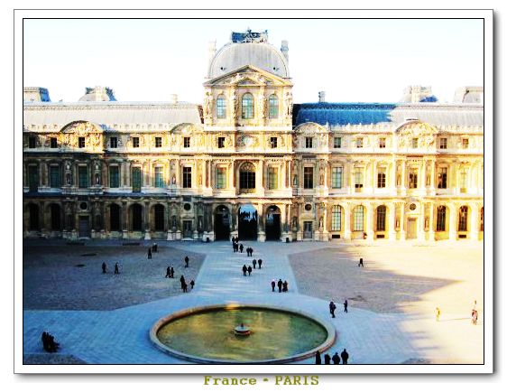 Musee louvre_outside2.jpg