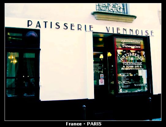 Patisserie Vienneise_cafe1.jpg