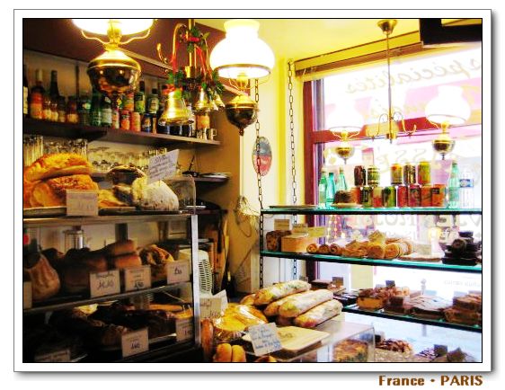 Patisserie Vienneise_cafe3.jpg