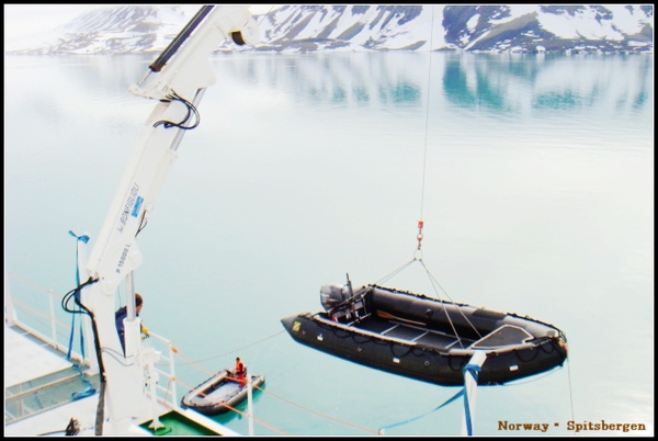 Spitsbergen_boarding1.jpg