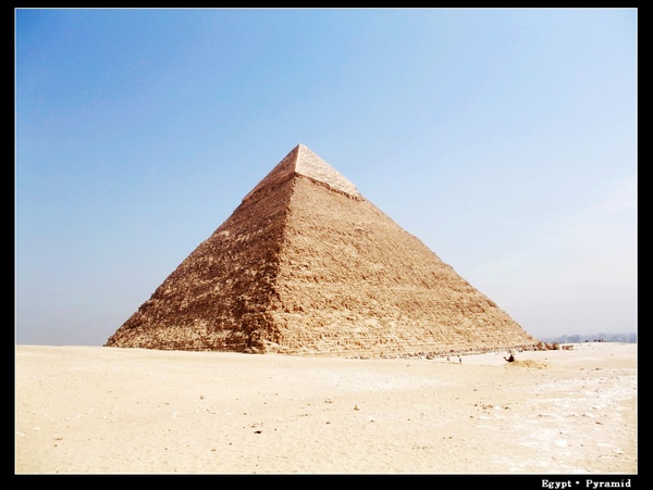 Pyramid_Khafre2.jpg