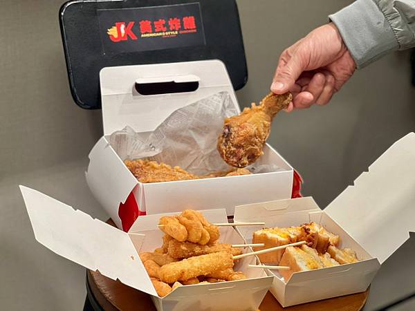 LINE_ALBUM_20211221 _18_211221_9.jpg LINE_ALBUM_20211221 _18_211221_9.jpg