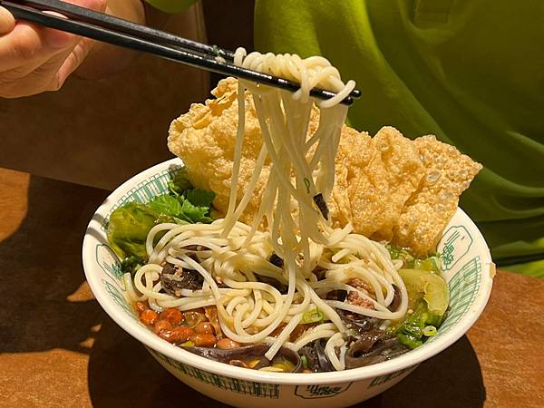 LINE_ALBUM_2022104 _1_221004_13.jpg LINE_ALBUM_2022104 _1_221004_13.jpg