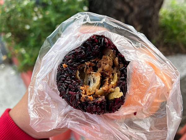 (台北飯糰)青島飯糰~紫米飯糰只要35元起!熱騰騰超Q彈、料 (台北飯糰)青島飯糰~紫米飯糰只要35元起!熱騰騰超Q彈、料