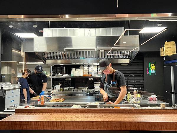 LINE_ALBUM_20221112 _1_221112_1.jpg