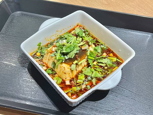 ＋（蘆洲美食）一面之緣～破千好評人氣麵食館！湖北口味牛肉麵、