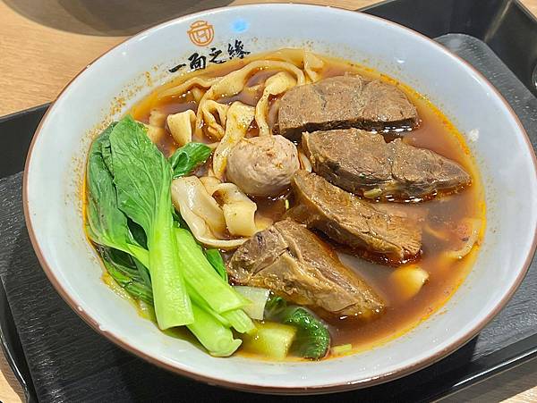 ＋（蘆洲美食）一面之緣～破千好評人氣麵食館！湖北口味牛肉麵、