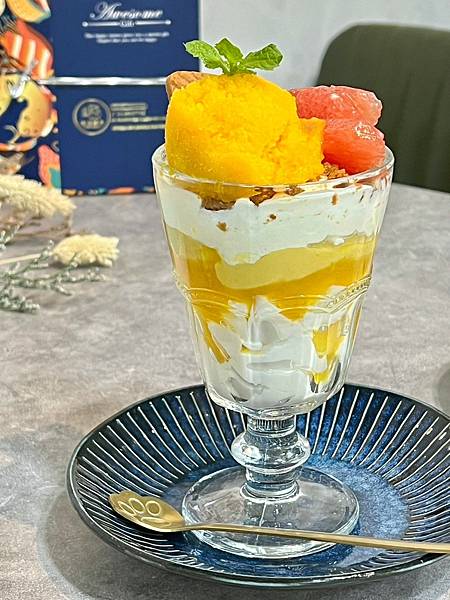 （林口蛋糕）迷途糕羊～芒果季開跑囉！酸甜多汁芒果甜點～還有中