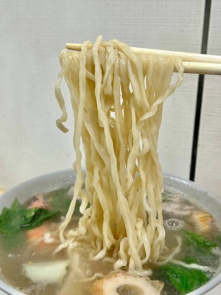 ＊（松江南京美食）無名雞絲麵～現點現主料好實在意麵／雞絲麵！