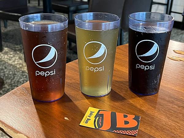 LINE_ALBUM_20230812 _1_230813_3.jpg LINE_ALBUM_20230812 _1_230813_3.jpg