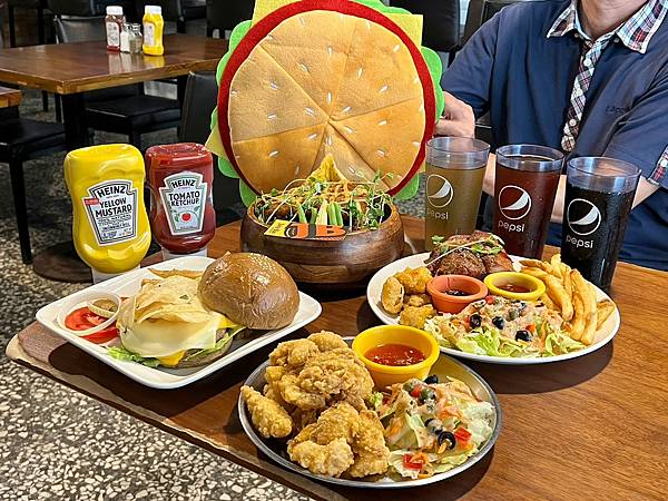 LINE_ALBUM_20230812 _1_230813_8.jpg LINE_ALBUM_20230812 _1_230813_8.jpg