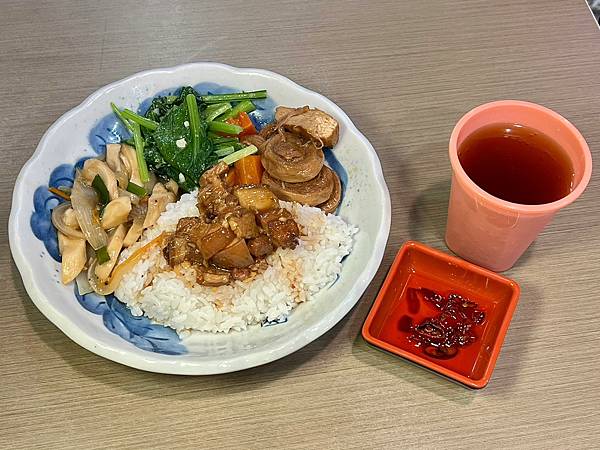 +（三重便當）柴霸煮～2023新開幕三重便當新選擇！蒜泥白肉