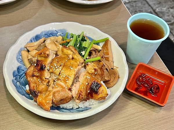 +（三重便當）柴霸煮～2023新開幕三重便當新選擇！蒜泥白肉