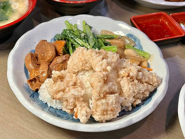 +（三重便當）柴霸煮～2023新開幕三重便當新選擇！蒜泥白肉