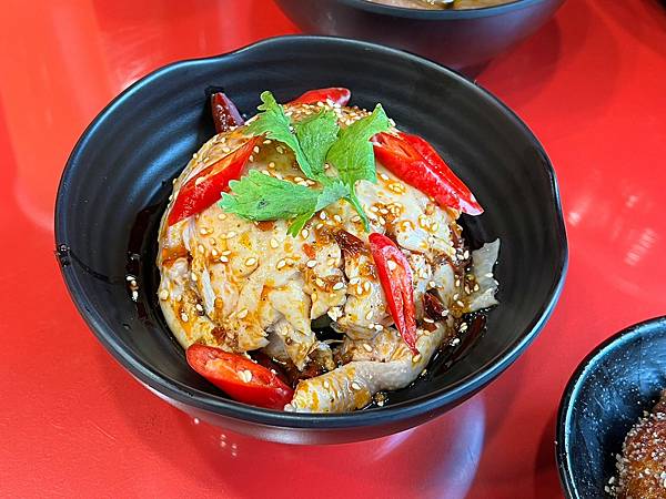 (林美食)老梗~肉先蒸後甜美味!熊掌青椒 (林美食)老梗~肉先蒸後甜美味!熊掌青椒