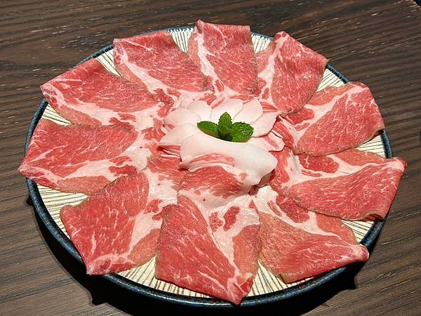 ＋（林口火）色～活海超澎派、入味牛肚超、九尾