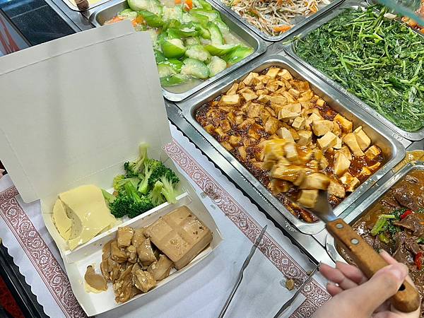 (善導寺自助餐)青島自助餐~2023年全新開幕自助餐專賣店~ (善導寺自助餐)青島自助餐~2023年全新開幕自助餐專賣店~