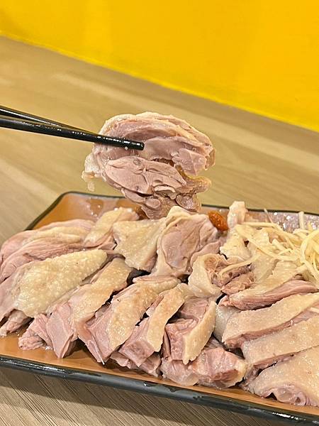 +(中山區美食)鵝娘去骨鵝肉~高CP值小吃!鵝油飯20元、下 +(中山區美食)鵝娘去骨鵝肉~高CP值小吃!鵝油飯20元、下