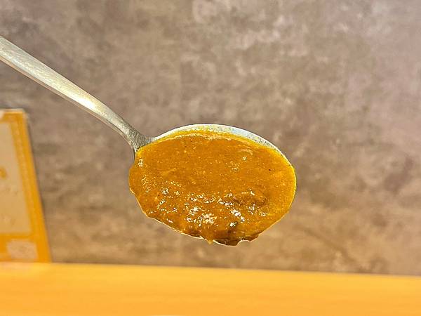 (信義咖哩)老莫派咖哩2023新開幕松菸咖哩專賣店!炸蝦、