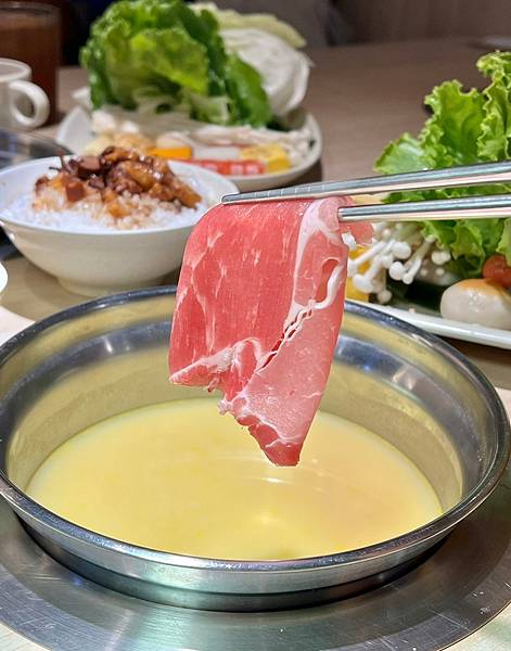 +(天母火鍋)錢都日式涮涮鍋士林芝山店~台北高CP值火鍋只要 +(天母火鍋)錢都日式涮涮鍋士林芝山店~台北高CP值火鍋只要