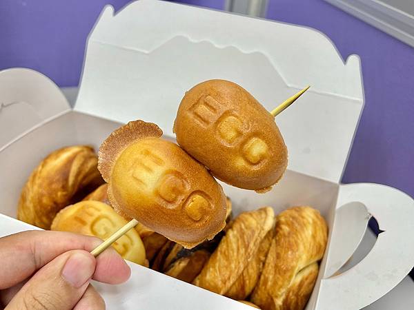 ＊（通化美食）雅米現烤甜甜圈&雞蛋糕～中秋甜甜圈新選擇！香酥