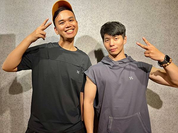 +(運動服推薦) ILLUMINATE Sportswear +(運動服推薦) ILLUMINATE Sportswear