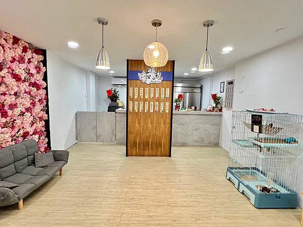 *（士林果汁）灰小丸果汁店～新鮮現打果汁、獨特西瓜水梨汁、超