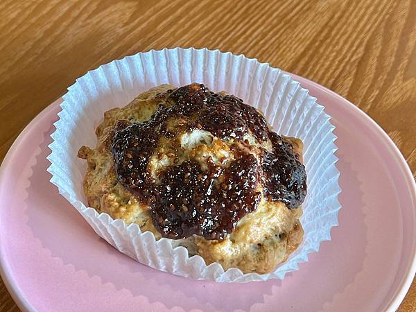 ＋（三重甜點）OLD BOY 咖啡甜點～手作蛋糕、香濃司康、