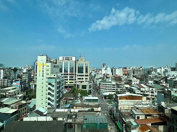 *（台中飯店）葉綠宿茶覺旅～台中車站3分鐘就到！品茶住宿雙重