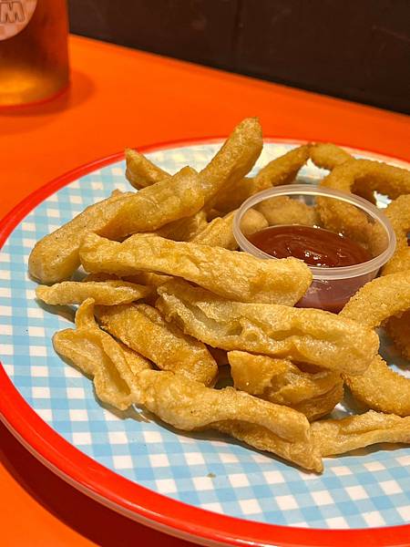 *(高雄薯條)CarpeDiem吃吧~經典雙層牛肉堡、巧克力 *(高雄薯條)CarpeDiem吃吧~經典雙層牛肉堡、巧克力