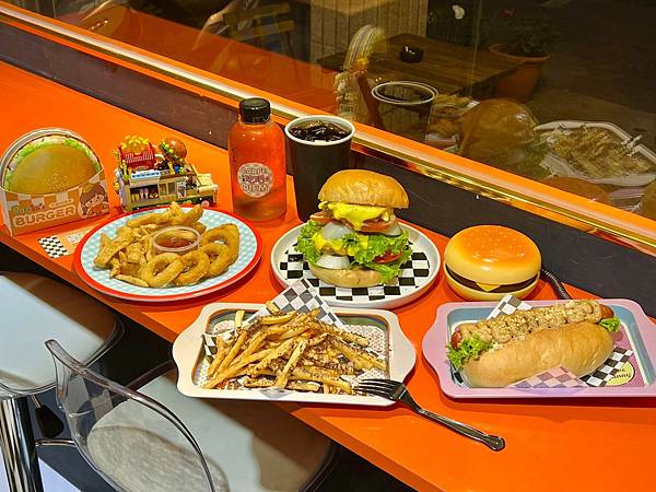 *(高雄薯條)CarpeDiem吃吧~經典雙層牛肉堡、巧克力 *(高雄薯條)CarpeDiem吃吧~經典雙層牛肉堡、巧克力