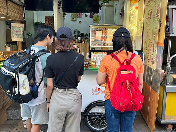 +（台南飲料）沙x爆水果茶調酒～台南國華街飲料推薦！水果茶飲