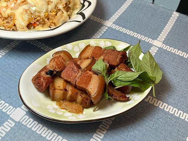 +(高雄炒飯)三元蛋包炒飯專賣店~現炒蛋包炒飯只要70元起! +(高雄炒飯)三元蛋包炒飯專賣店~現炒蛋包炒飯只要70元起!