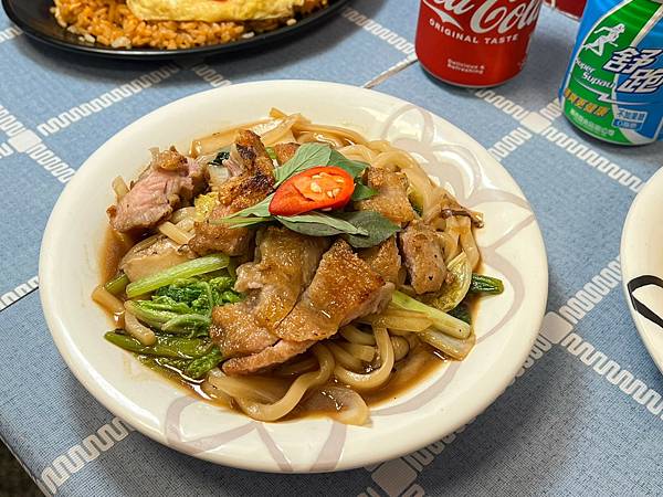 +(高雄炒飯)三元蛋包炒飯專賣店~現炒蛋包炒飯只要70元起! +(高雄炒飯)三元蛋包炒飯專賣店~現炒蛋包炒飯只要70元起!