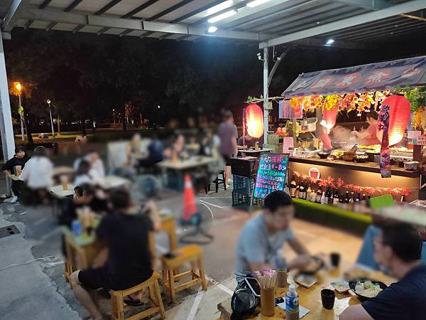 （高雄宵夜）浪客日式街頭宵夜～食材新鮮醬料超猛、超入味麻辣鴨