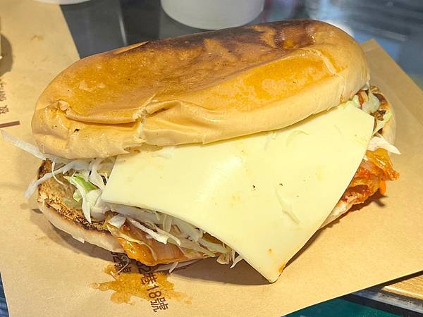 ＊（光華美食）迪司沙威瑪～現點現煎大份量沙威瑪！10種口味選