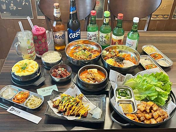 (台中韓式餐廳)燒酒杯韓式餐酒館~料好實在豆腐鍋、卡滋韓式起 (台中韓式餐廳)燒酒杯韓式餐酒館~料好實在豆腐鍋、卡滋韓式起