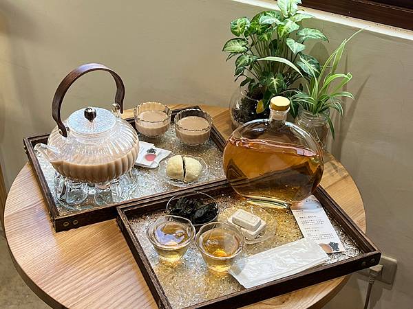 （高雄茶飲）釅遇茶屋～王氏昆仲公園網美茶飲店！榮獲食品米其林