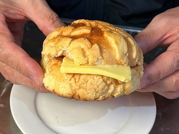 （內壢美食）永芯茶檔茶餐廳～桃園高人氣港式專賣店！豬扒肉公仔