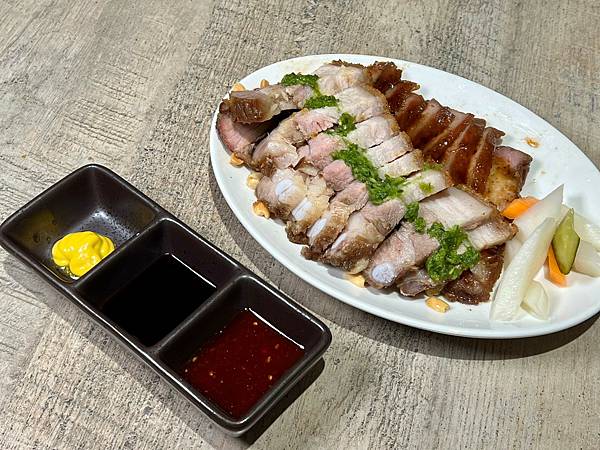 （中壢美食）港soul港式料理餐廳～XO醬豬扒公仔麵、叉燒酥