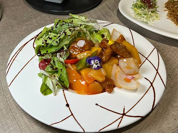 （中壢美食）港soul港式料理餐廳～XO醬豬扒公仔麵、叉燒酥