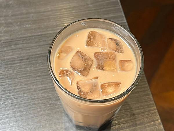 (台北牛排館)凱恩斯岩燒牛排~仁愛圓環超人氣牛排老店!獨特岩 (台北牛排館)凱恩斯岩燒牛排~仁愛圓環超人氣牛排老店!獨特岩