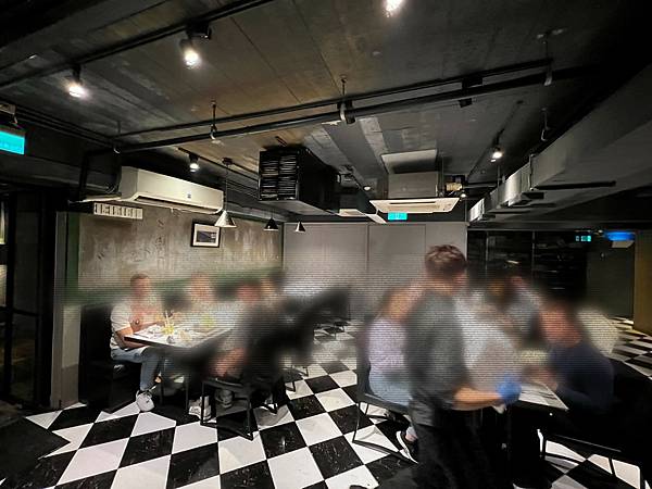(台北牛排館)凱恩斯岩燒牛排~仁愛圓環超人氣牛排老店!獨特岩 (台北牛排館)凱恩斯岩燒牛排~仁愛圓環超人氣牛排老店!獨特岩