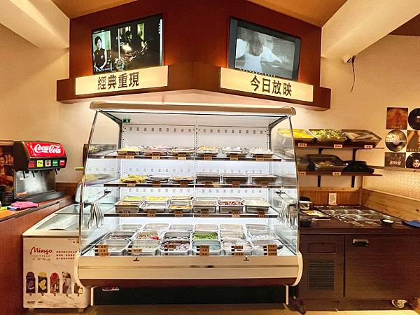 (永和吃到飽)何家香香麻辣鴛鴦鍋吃到飽~多款肉品、生猛海鮮、 (永和吃到飽)何家香香麻辣鴛鴦鍋吃到飽~多款肉品、生猛海鮮、