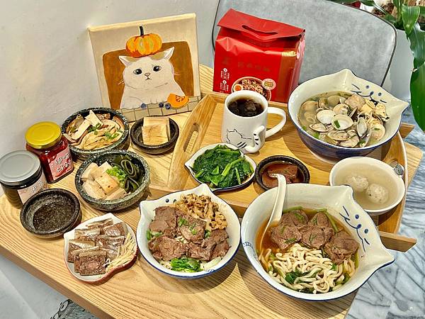 ＊（西屯美食）瘋拌麵～五大堅持麵食好吃又安心！椒麻牛肉麵超好