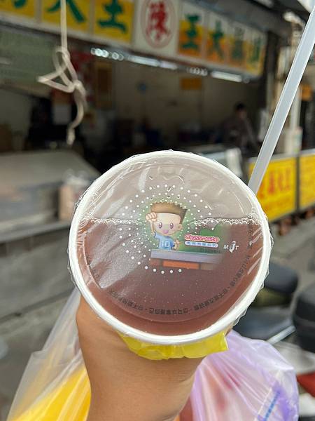 （高雄飲料）陳蓮藕大王～清甜回甘不口渴！老字號飲料店不可錯過